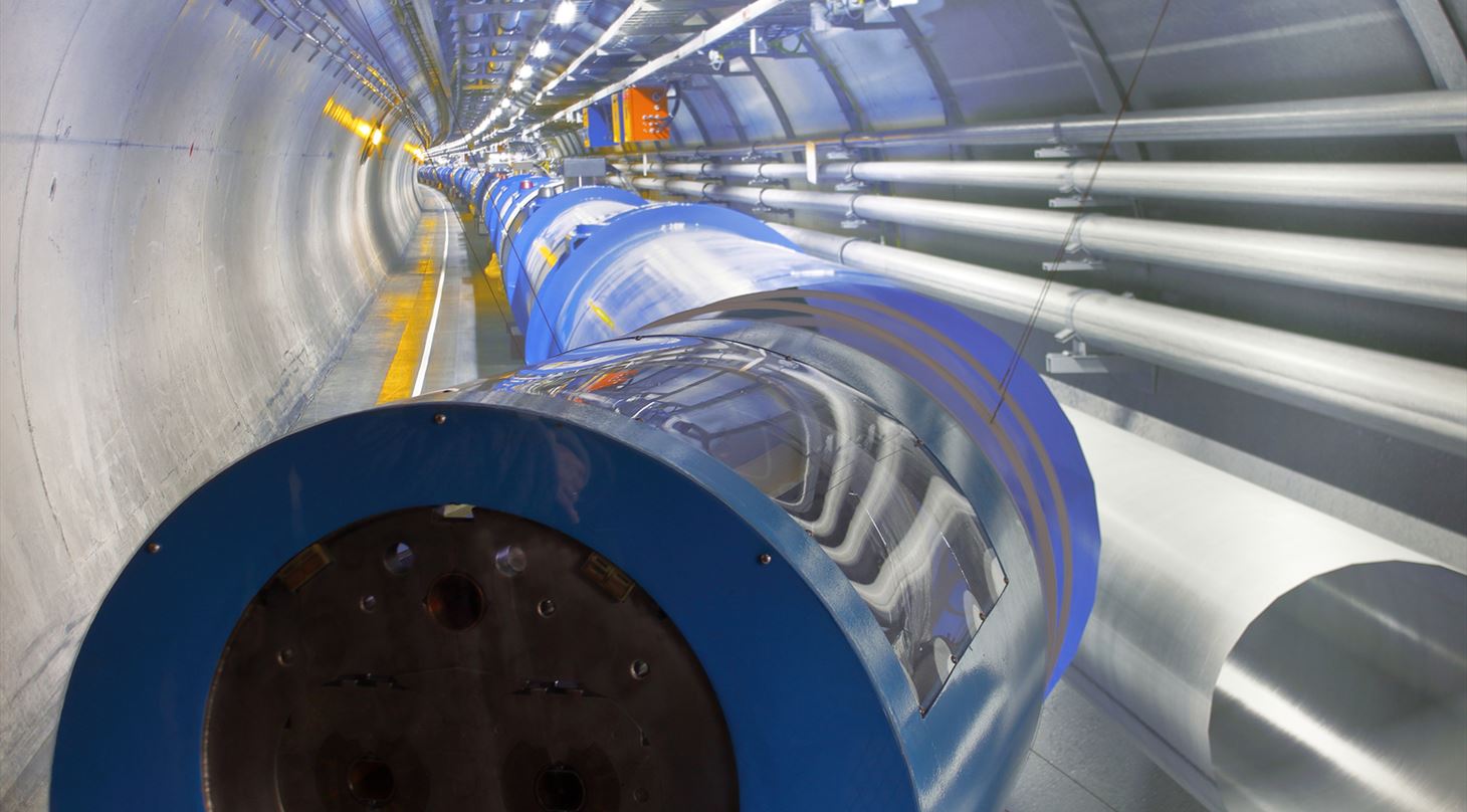 Kig ind i partikelaccelerator i CERN